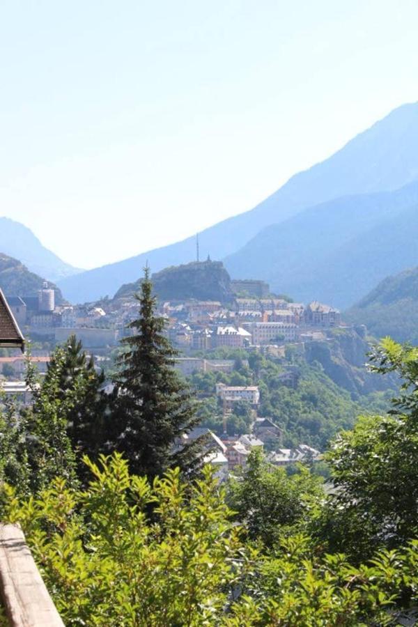 Studio Sympa Avec Terrasse , Maxi 4 Pers.Briancon Экстерьер фото